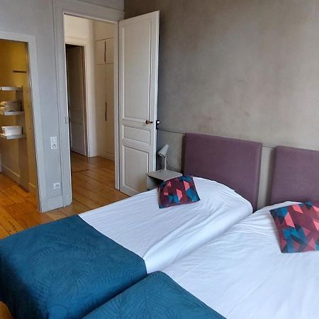 Burdigala Homes - Appart Rue Ausone Bordeaux Bagian luar foto